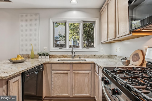 3818 White Post Ct, Alexandria, VA 22304 - kitchen featuring black appliances, light brown cabinetry, light stone countertops, recessed lighting, and a peninsula