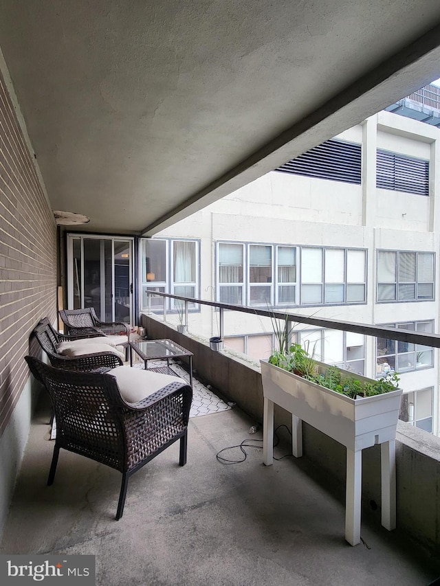 224 W Rittenhouse Sq Unit 3118, Philadelphia, PA 19103 - view of balcony
