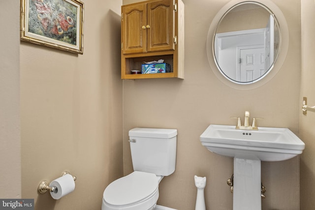 1043 Welsh Ayres Way, Downingtown, PA 19335 - half bathroom featuring toilet and a sink