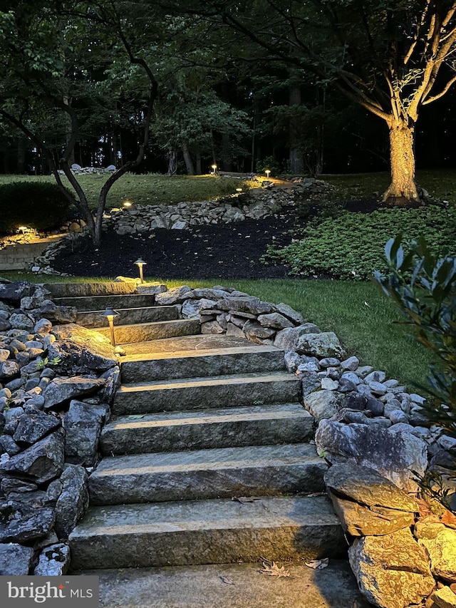 1043 Welsh Ayres Way, Downingtown, PA 19335 - view of yard