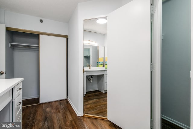 15115 Interlachen Dr Unit 3-1020, Silver Spring, MD 20906 - view of closet