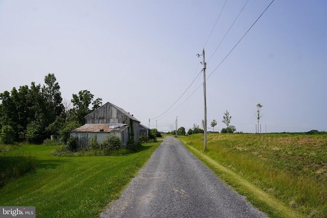 80 Kaiser Ln, Inwood, WV 25428