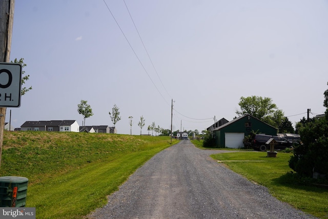 80 Kaiser Ln, Inwood, WV 25428