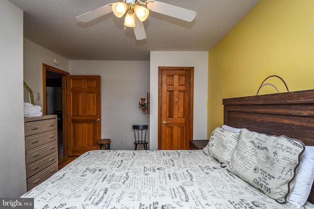1140 Rock Lodge Rd, Mc Henry, MD 21541 - bedroom featuring a ceiling fan