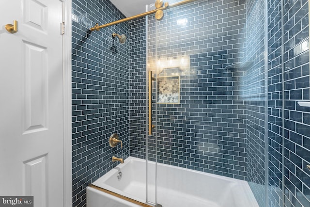10034 Park Woods Ln, Burke, VA 22015 - full bath with shower / bathtub combination