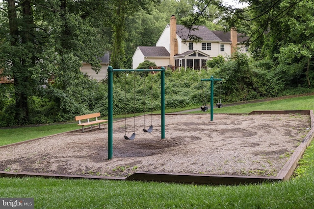 10034 Park Woods Ln, Burke, VA 22015 - view of communal playground