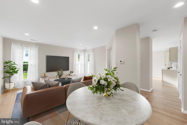 26 Portsmouth Ct, Holland, PA 18966 - dining area with light wood-style flooring and recessed lighting