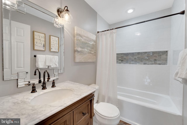 1092 Carriage Hill Pkwy, Annapolis, MD 21401 - bathroom with vanity and shower / bathtub combination with curtain