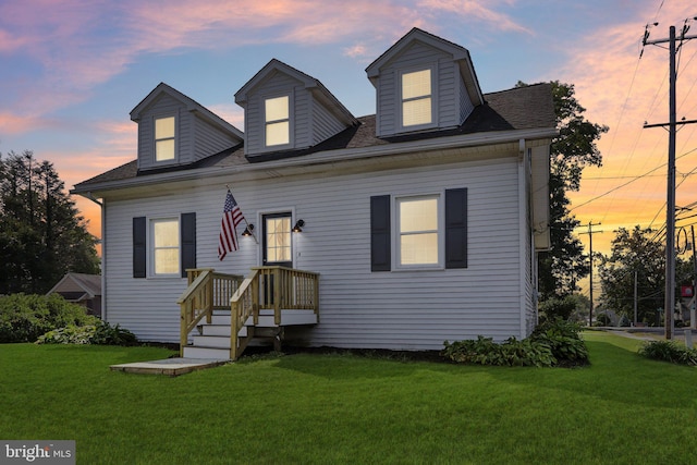 549 Madison Ave, Warminster, PA 18974 - view of front of property featuring a lawn and a shingled roof