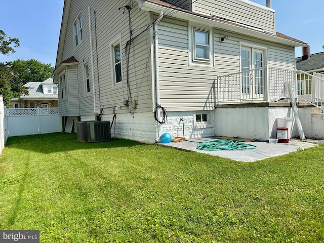 515 Dorsey, Essex, MD 21221 - back of house with a patio