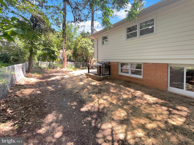 7804 Alberta Ct, Springfield, VA 22152 - view of side of property with a fenced backyard