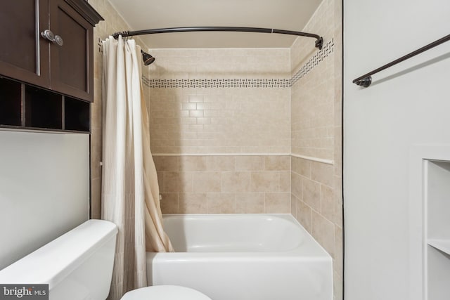 9810 Kingsbridge Dr Unit 102, Fairfax, VA 22031 - full bath featuring toilet and shower / tub combo with curtain