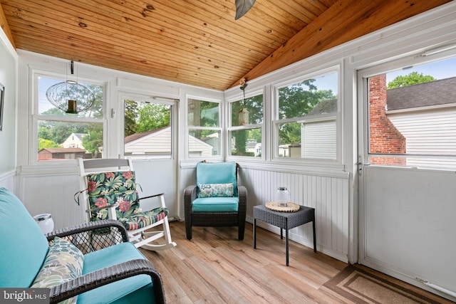 478 Alexander Ave, Maple Shade, NJ 08052 - sunroom / solarium featuring vaulted ceiling