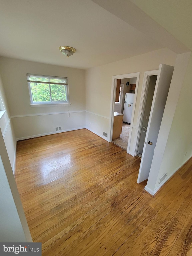 142 Fleetwood Ter, Silver Spring, MD 20910 - empty room with wood finished floors