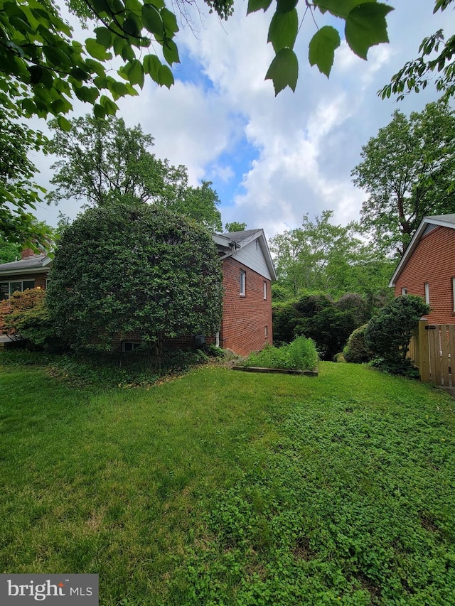 142 Fleetwood Ter, Silver Spring, MD 20910 - view of yard