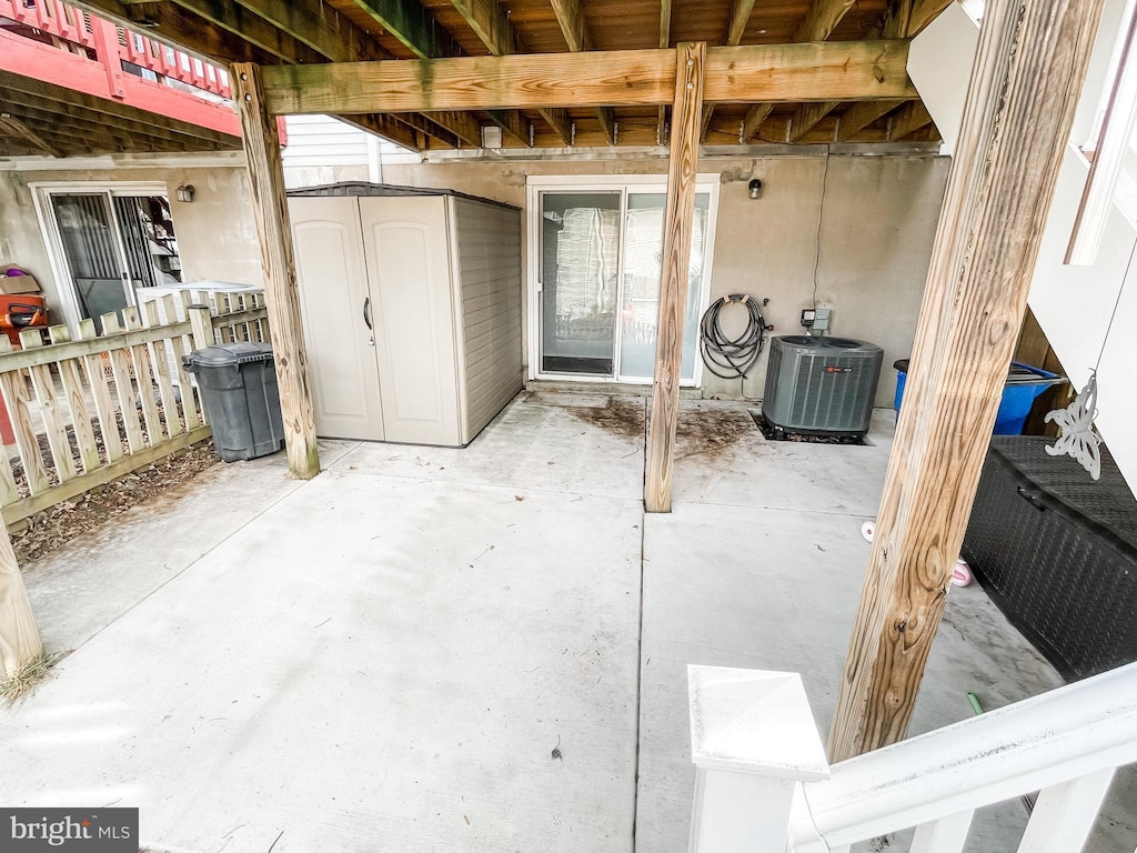 10 Stone Falls Ct, Nottingham, MD 21236 - view of patio