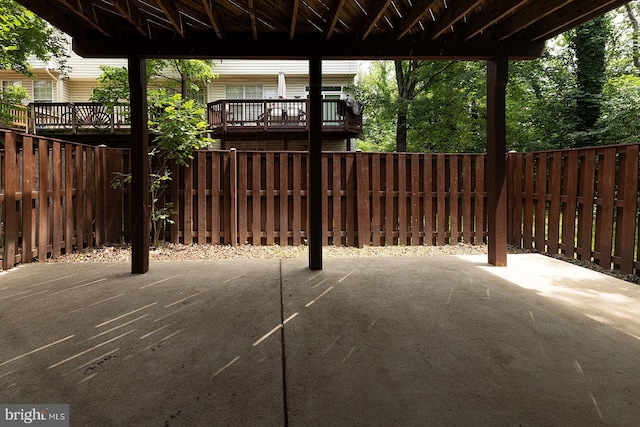 5819 Stream Pond Ct, Centreville, VA 20120 - view of patio / terrace