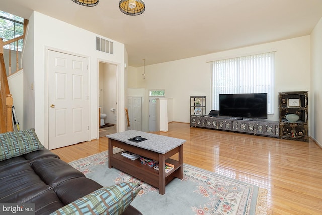 5819 Stream Pond Ct, Centreville, VA 20120 - living area featuring wood finished floors