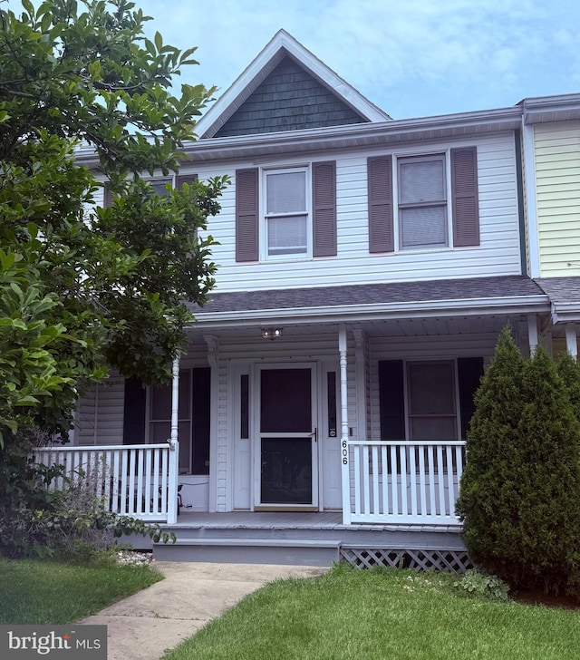 606 Knightsbridge Dr, Hagerstown, MD 21740 - view of front of property with a porch