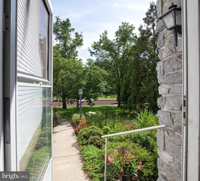505 Country Pointe Cir, Perkasie, PA 18944 - view of yard