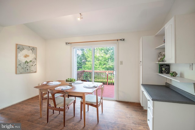 505 Country Pointe Cir, Perkasie, PA 18944 - dining area with wood-type flooring and vaulted ceiling