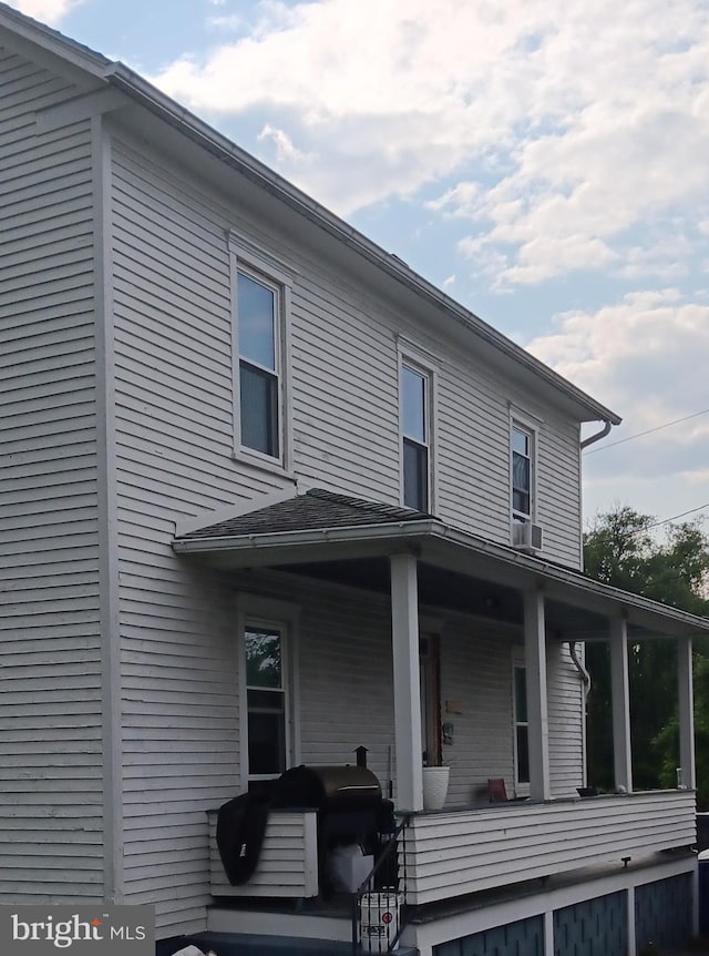 106 Center St, Manns Choice, PA 15550 - view of front facade with covered porch
