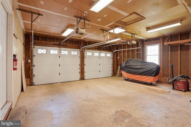 1429 Valley Mill Ct, Herndon, VA 20170 - garage featuring a garage door opener