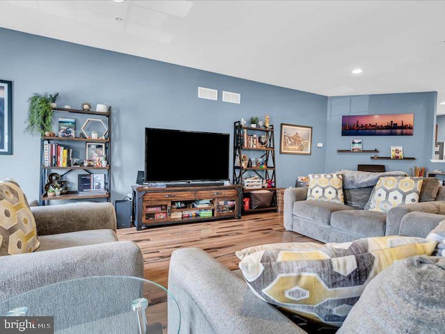 44 Munro Rd, Newark, DE 19711 - living area with wood finished floors and recessed lighting