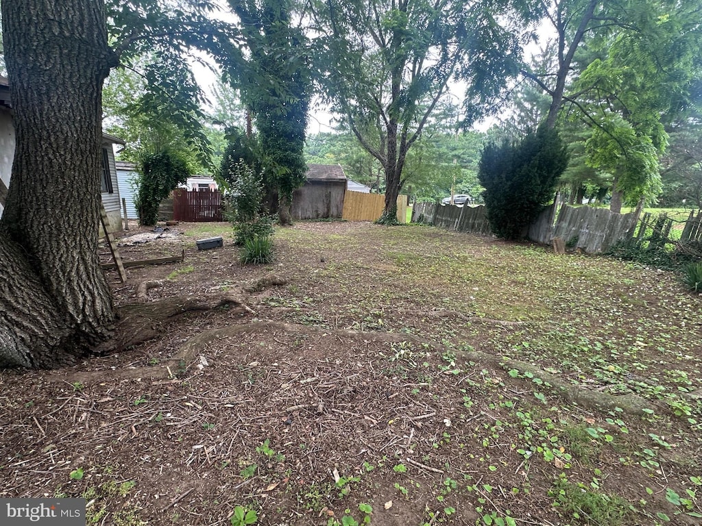 101 Firth Dr, Mantua, NJ 08051 - view of fenced backyard