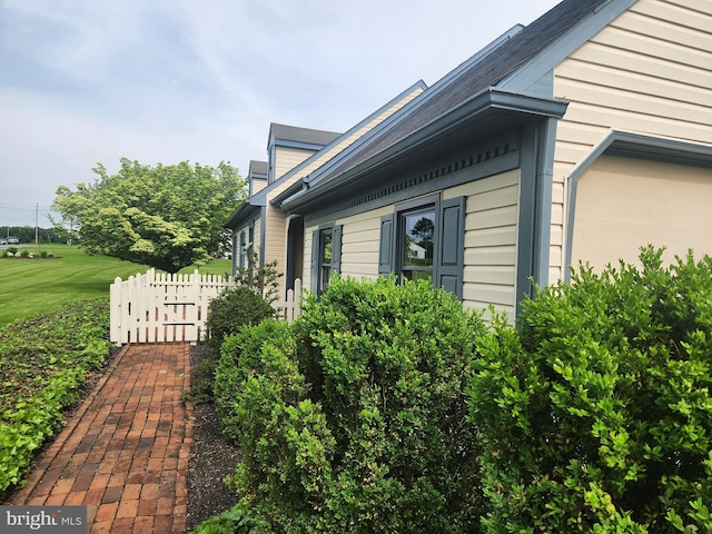 2569 White Oak Rd, Strasburg, PA 17579 - view of side of property