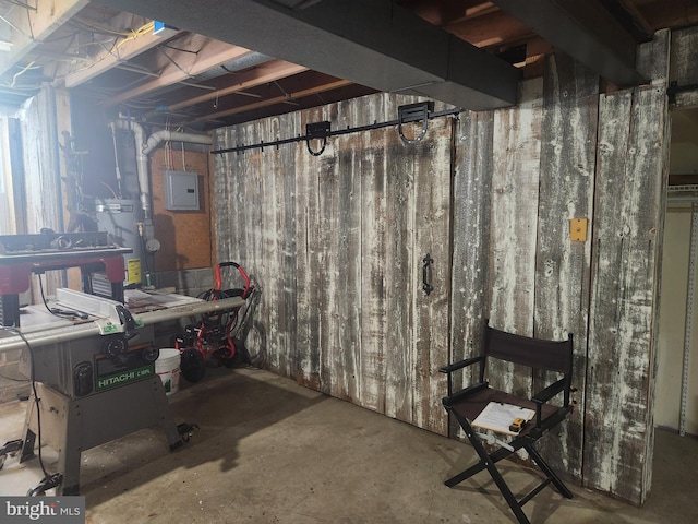 2569 White Oak Rd, Strasburg, PA 17579 - unfinished below grade area featuring electric panel and water heater