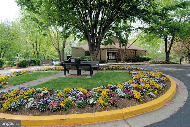 14329 Long Channel Dr, Germantown, MD 20874 - surrounding community