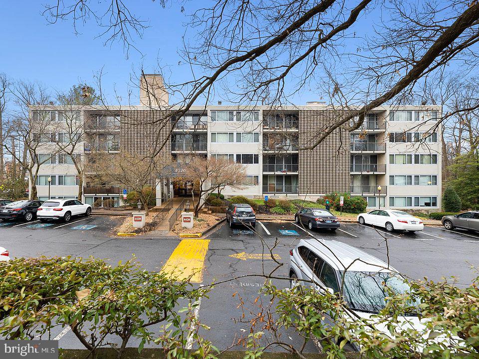 4420 Briarwood Ct N Unit 24, Annandale, VA 22003 - view of apartment building / complex with uncovered parking