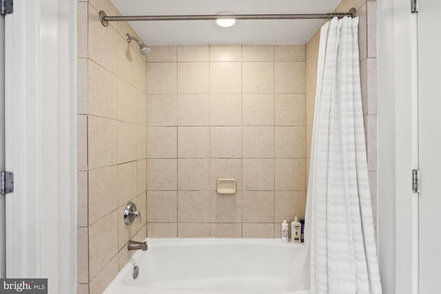2328 Champlain St NW Unit 101, Washington, DC 20009 - full bath with shower / tub combo with curtain