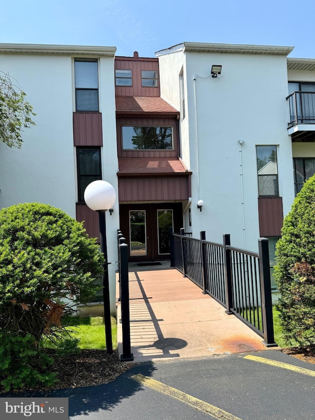 301 Byberry Rd Unit H10, Philadelphia, PA 19116 - view of building exterior