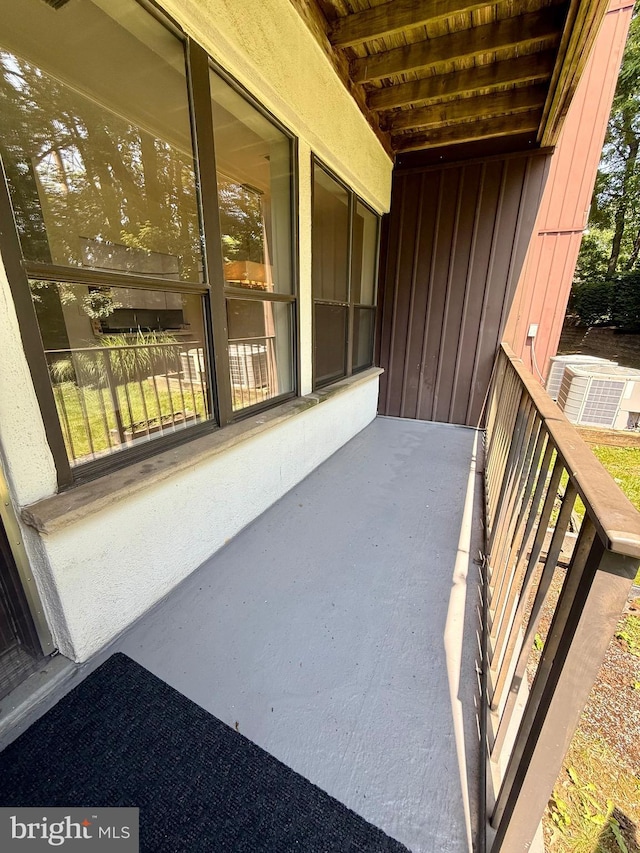 301 Byberry Rd Unit H10, Philadelphia, PA 19116 - view of balcony