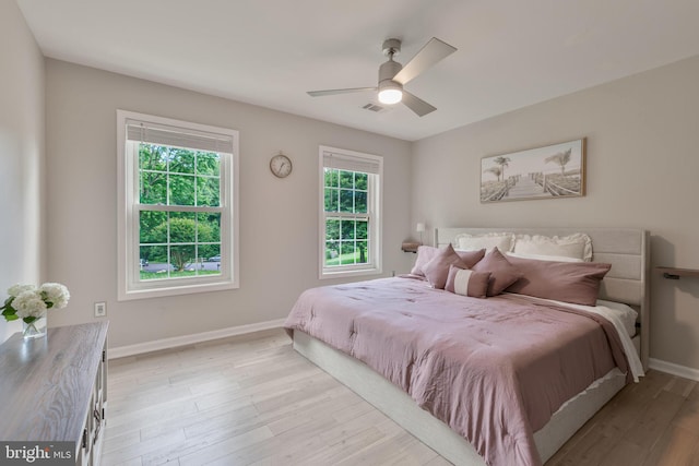 11726 Lariat Ln, Oakton, VA 22124 - bedroom with light wood-type flooring and ceiling fan