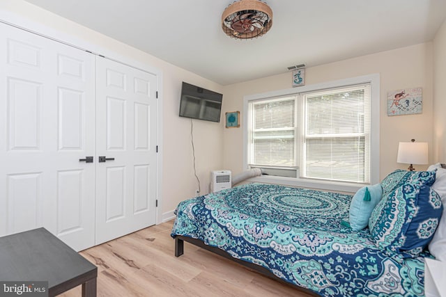 120 Robin Hood, Ocean Pines, MD 21811 - bedroom featuring wood finished floors and a closet