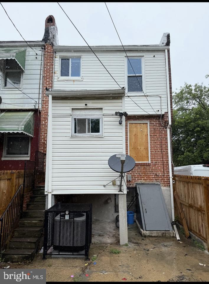 3343 Ravenwood Ave, Baltimore, MD 21213 - back of house