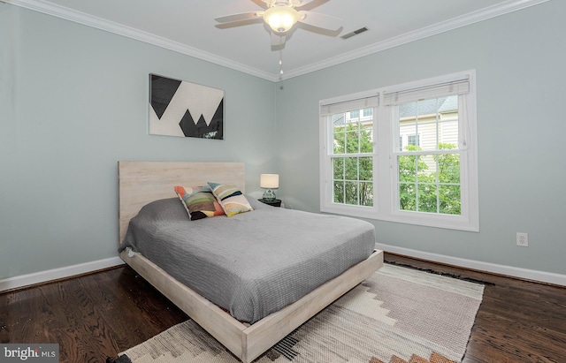 712 Arch Hall Ln, Alexandria, VA 22314 - bedroom featuring crown molding, wood finished floors, and a ceiling fan