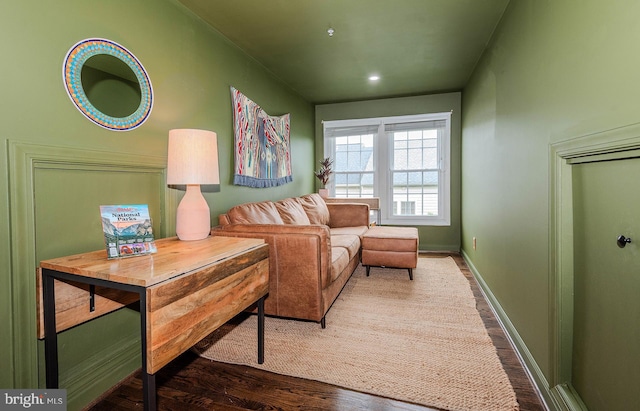 712 Arch Hall Ln, Alexandria, VA 22314 - living area featuring wood finished floors and baseboards