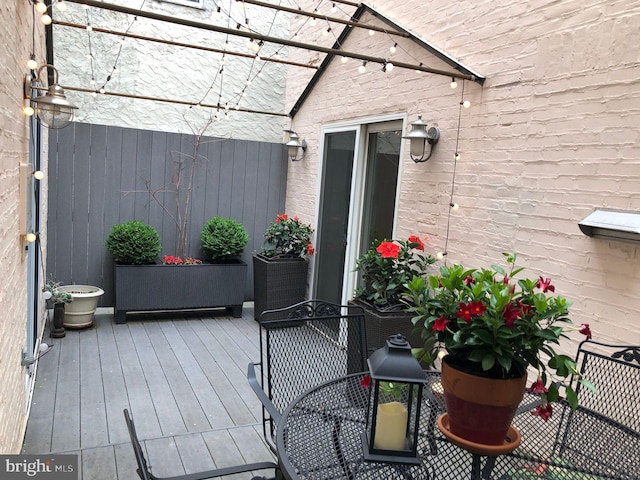 1831MUTLI-UNIT Spruce St, Philadelphia, PA 19103 - view of wooden deck