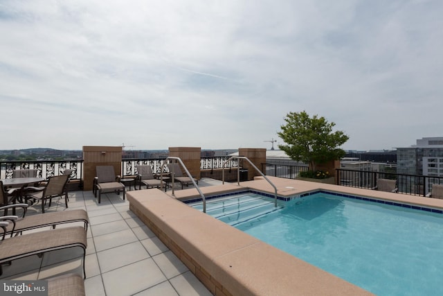 910 M St NW Unit 708, Washington, DC 20001 - view of community pool