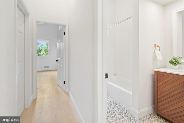 3402 Stevenswood Ct, Baltimore, MD 21244 - hall with baseboards