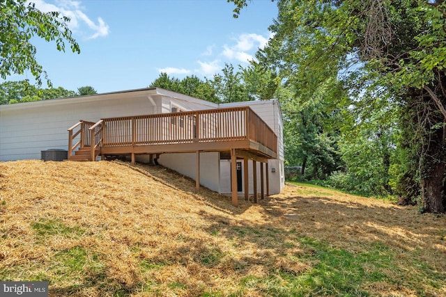 3402 Stevenswood Ct, Baltimore, MD 21244 - rear view of house with a deck
