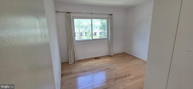 350 Juniper Ct, Herndon, VA 20170 - unfurnished room with hardwood / wood-style floors
