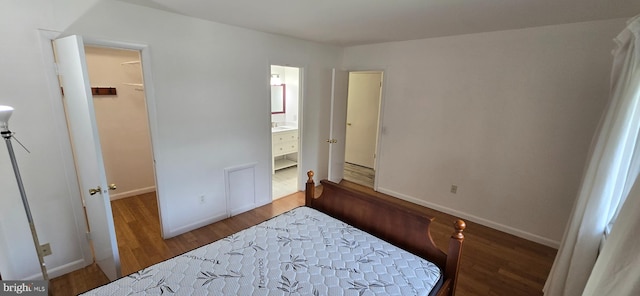 350 Juniper Ct, Herndon, VA 20170 - bedroom with wood finished floors and ensuite bath