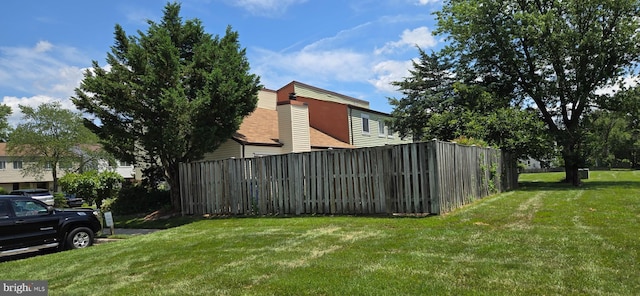 350 Juniper Ct, Herndon, VA 20170 - view of yard