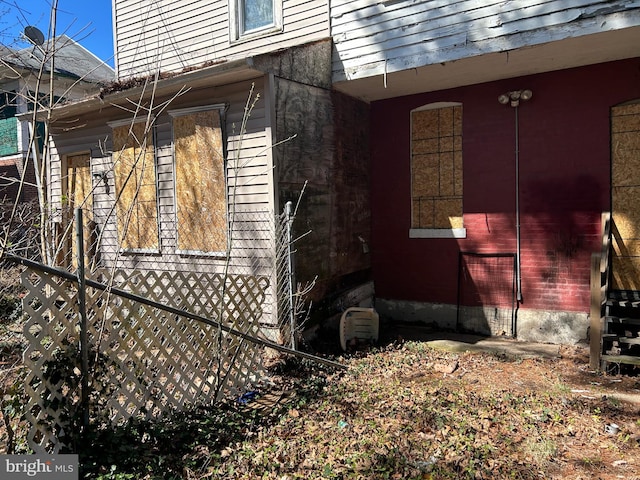 212 Highland Ave, Trenton, NJ 08618 - view of side of property