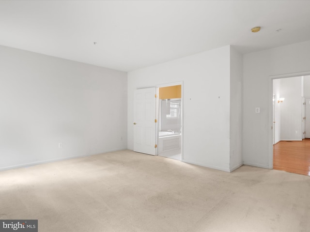 2135 Vittoria Ct Unit 33, Bowie, MD 20721 - carpeted empty room with a smoke detector and baseboards